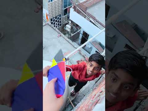 Aaj water tank ki chhat par hua <strong>photo</strong> <strong>shoot</strong> ❤️🪁#kite #kiteflying #patang #patangbazi