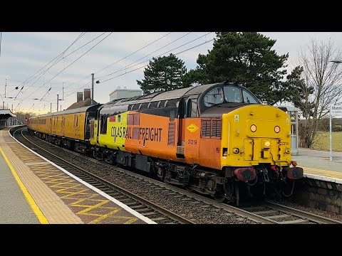 Colas Rail 37219 and 37610 at Manningtree Woking 1Q97 5/1/22