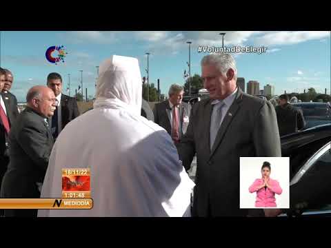 Presidente de Cuba honrado por visitar Gran Mezquita de Argel