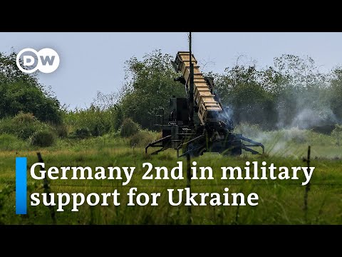 Germany’s Habeck in Kyiv: Ukraine needs more air defense systems | DW News
