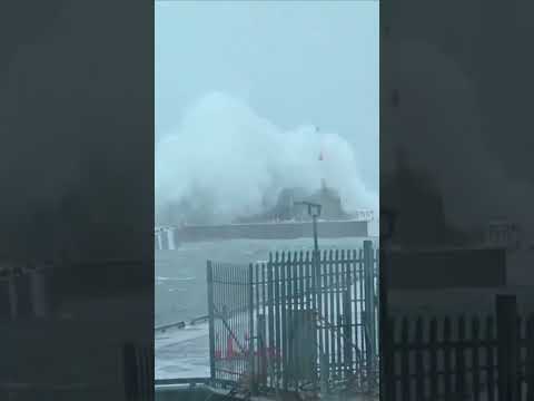 Lighthouse battered as wind and rain hits Scotland