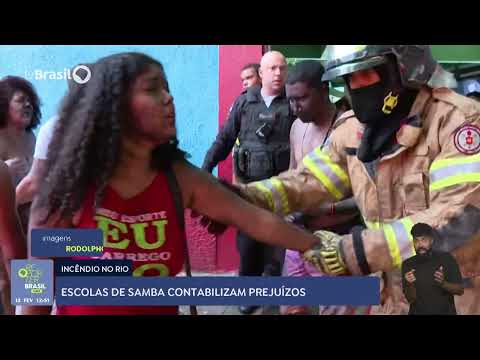 Incêndio atinge fábrica na cidade do Rio de Janeiro