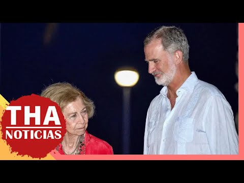 El rey Felipe mueve ficha con la reina Sofía: su deferencia con su madre en plena po.lémica con...