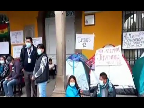Tres días en vigilia en favor de Manfred Reyes Villa en Cochabamba