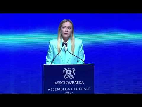 Meloni su IA: Imprese aperte all'innovazione, Stato fornisca cornice di regole