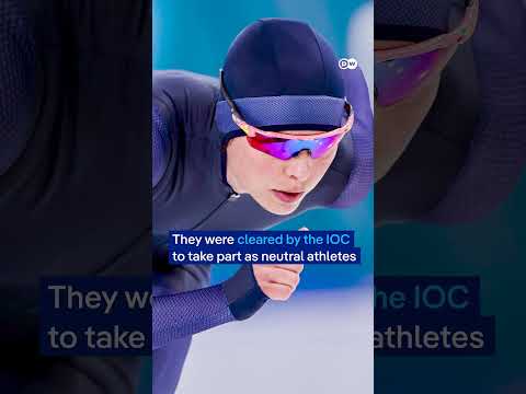 Ukrainian figure skater competing vs Russians says they should be banned | DW News