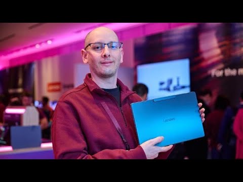 The Lenovo Yoga Slim 9i at CES 2025