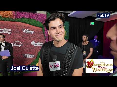 Joel Oulette on His Parents' Advice, Believing in Yourself & Descendants: Wicked Wonderland