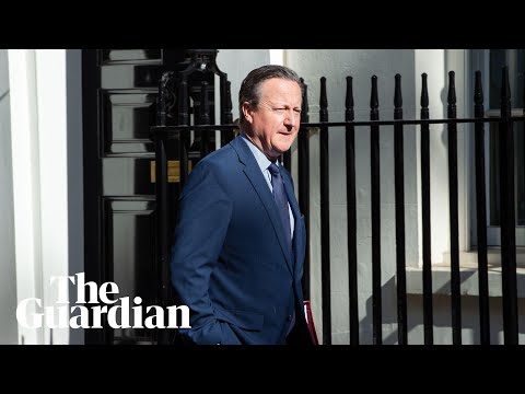 David Cameron delivers speech at cybersecurity conference – watch live