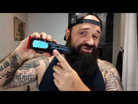 Trimming my Beard With the Wahl Sterling 4 Professional Wireless Barber Clippers