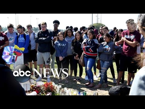 Students across the country rally in National School Walkouts to end gun violence