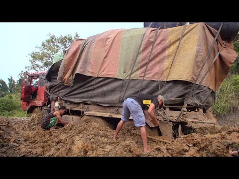 Les routes de l'impossible - Philippines, la mousson et les hommes