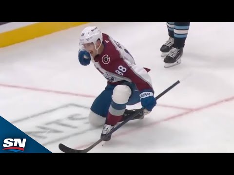 Avalanches Martin Necas Rifles Short-Side Snipe From Impossible Angle