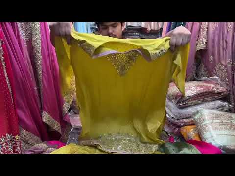 #chandanichowkwholesale#fashion#uniquecollectionofficial#lehengawedding#garara#onlineshopp9997686060