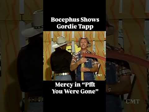 Hank Williams Jr <strong>shows</strong> Gordie Tapp mercy <strong>in</strong> “Pfft You Were Gone”