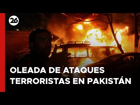 Oleada de ataques terroristas dejan alrededor de 70 victimas mortales en Pakistán