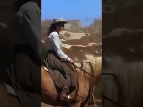 Maureen O'Hara & Australian Cowboys #westernmovie