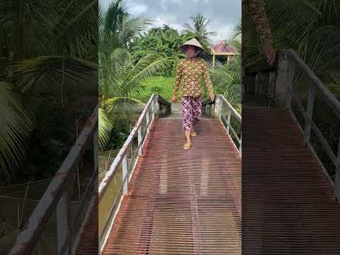 ngày 18 tháng 10, 2025