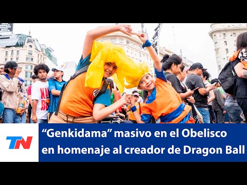 Miles de fans de “Dragon Ball” se reunieron en el Obelisco para homenajear al creador de la serie