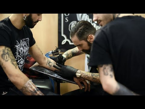 France: l#039;art du tatouage s#039;expose au Mondial de Paris