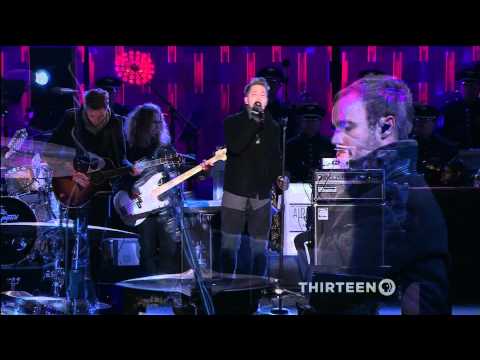 OneRepublic - Silent Night + Christmas Without You (The National Christmas Tree Lighting 2011)