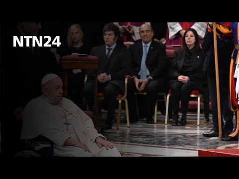 Pese a diferencias, así fue el abrazo entre el papa Francisco y Javier Milei