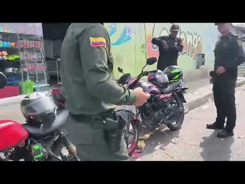 La Policía capturó a tres personas sindicadas de ´falsedad marcaría´, en Barranquilla y su AMB