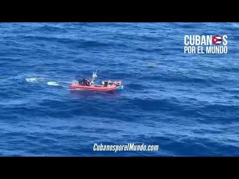 Crucero de Royal Caribbean Cruises, rescata a un grupo de balseros cubanos en estrecho de Florida.