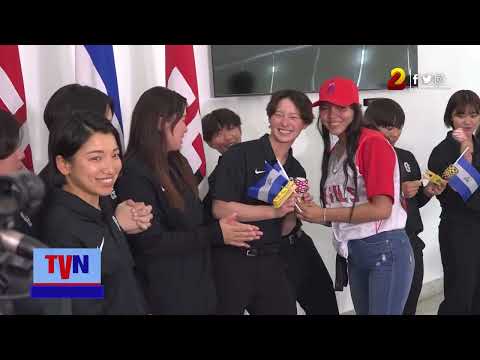 Ya está en Nicaragua el equipo de béisbol femenino “Yomiuiri Gigantes” de Japón