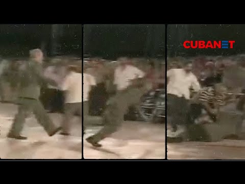 Hoy, hace 17 años, ocurrió la histórica caída de Fidel Castro en Santa Clara