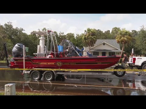 Idalia flooding in coastal west Florida prompts law enforcement rescues
