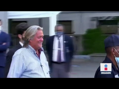 Acusan a Steve Bannon de fraude en campaña por el muro | Noticias con Ciro Gómez Leyva