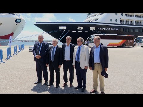 Imágenes de la llegada de cuatro cruceros al puerto de Montevideo