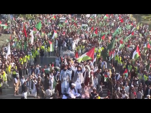 Thousands rally in Pakistan against Israeli bombing of Gaza