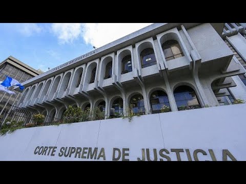 Presentan nueva denuncia contra magistrados de la CC