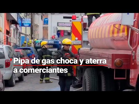 CHOCÓ CONTRA UN NEGOCIO | Pipa de gas sufre una colisión y alerta a comerciantes de #Hidalgo