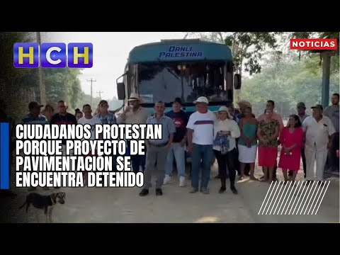 Ciudadanos protestan porque proyecto de pavimentación se encuentra detenido en el Terrero Blanco
