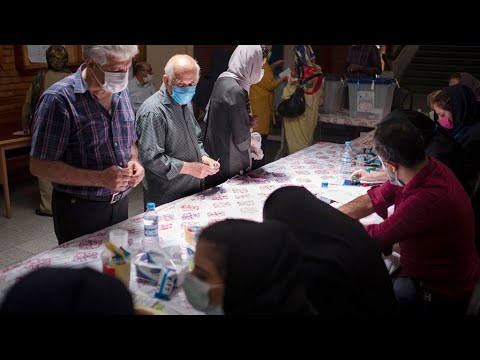 Iran : duel entre le candidat réformateur A.Hemmati et l'ultraconservateur E.Raïssi