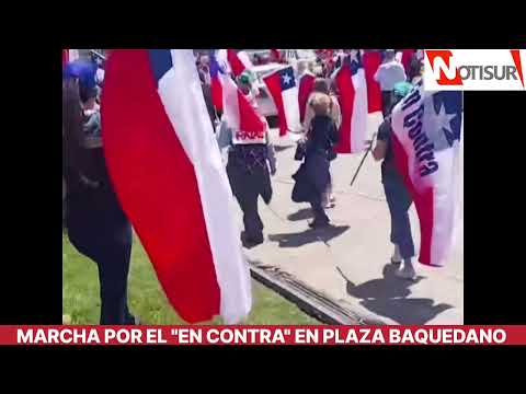 Marcha por el En Contra en Plaza Baquedano