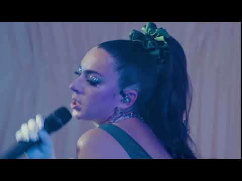 Charli XCX - Out Of My Head (Bandsintown Live Stream Concert)