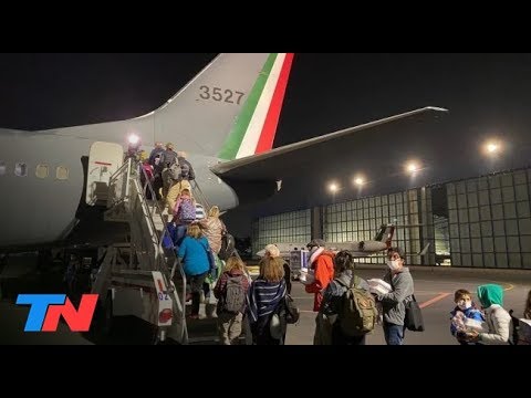 Aviones de la Fuerza Aérea mexicana traen argentinos varados en el país