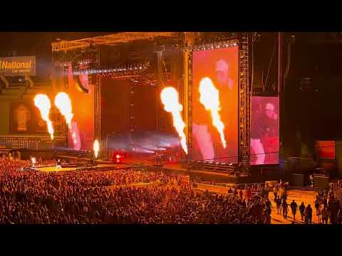 Hardy and Morgan Wallen Perform He Went To Jared from Fenway Park