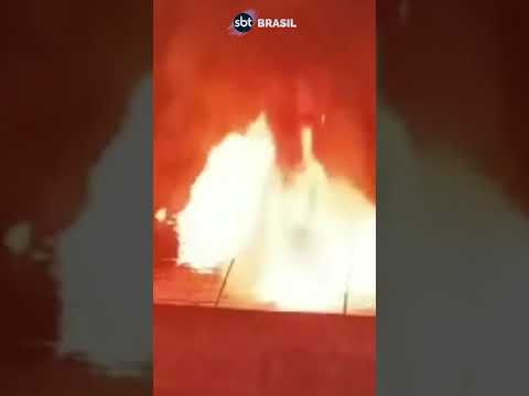 Incêndio em pousada de Porto Alegre deixa 10 mortos