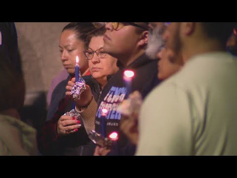 Chicagoans gather for vigil at Southwest Side church in honor of slain CPD officer Enrique Martinez