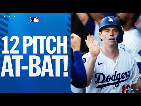 FULL AT-BAT: On the 12th (!!) pitch of the at-bat, Will Smith hits a home run and wins the battle!