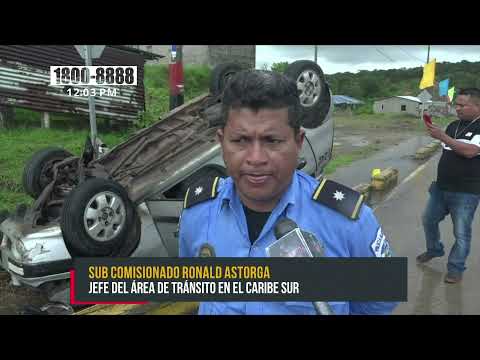 Pasajero y conductor de taxi lesionados en accidente de Bluefields -Nicaragua