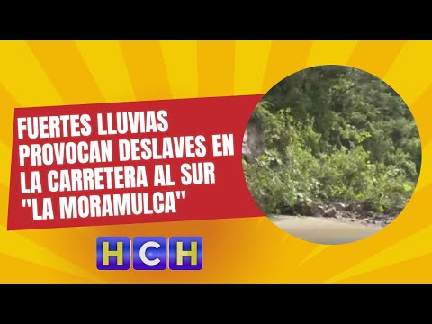 Fuertes lluvias provocan deslaves que obstaculizan parcialmente la carretera al sur la moramulca