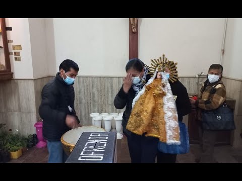 Cochabamba: Con mucha fe peregrinos visitan a la Virgen de Urkupiña pidiendo salud