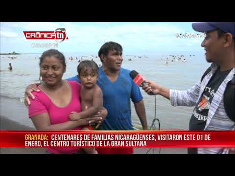 Familias nicaragüenses se recrean en centro turístico de Granada - Nicaragua
