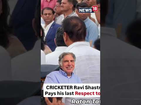 Cricketer Ravi Shastri  arrives to offer prayers and last respect to Legendary Ratan Tata ji | N18S